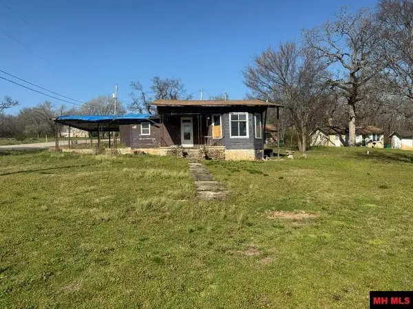 400 N ESTES AVENUE, Yellville, AR 72687