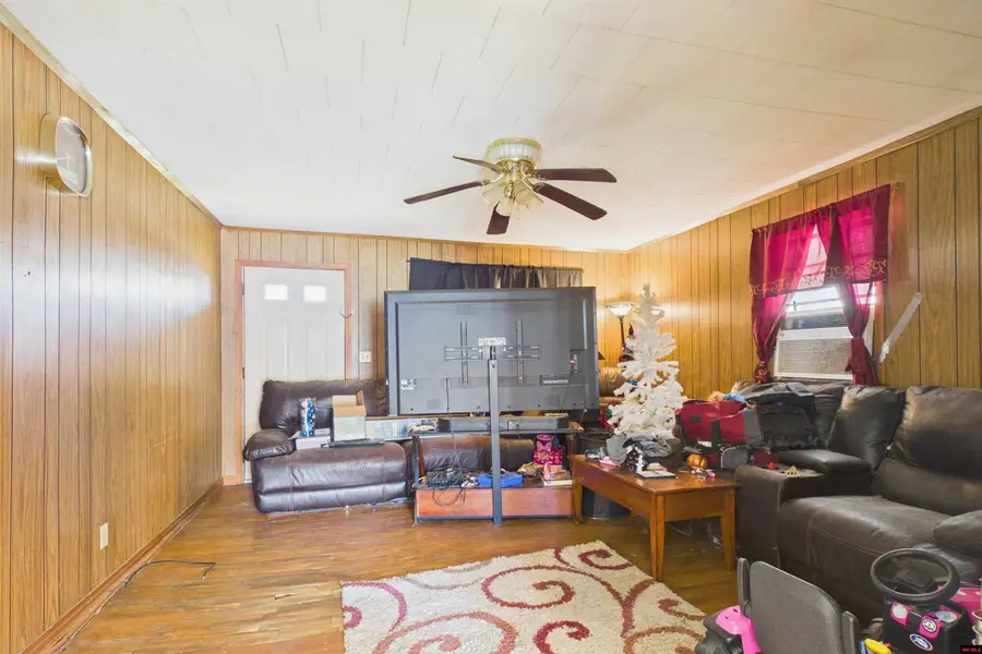 134 N CEDAR STREET, Salem, AR 72576 - #3