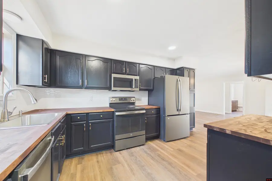 326 LOUANN DRIVE, Mountain Home, AR 72653 - #2