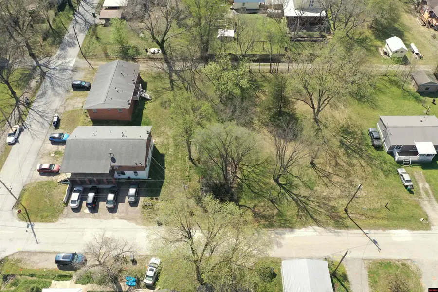 105 6TH STREET, Flippin, AR 72634 - #3