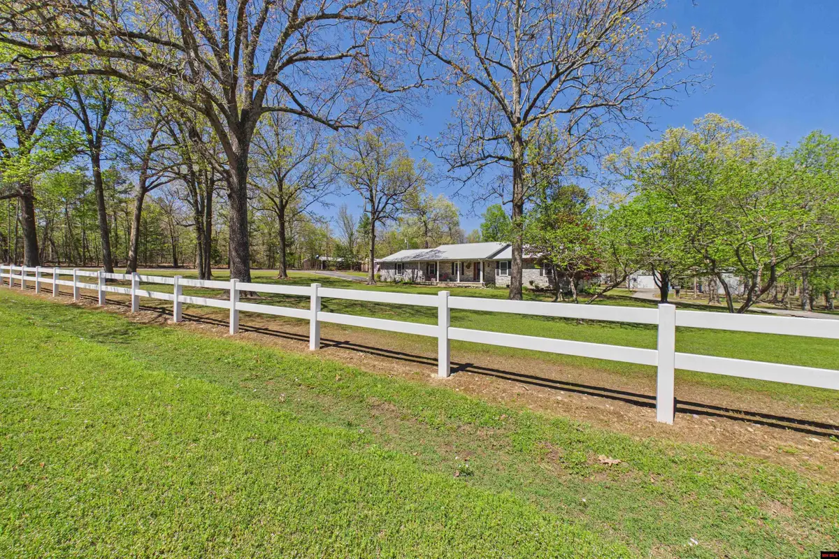 112 THUNDERBIRD LANE, Mountain Home, AR 72653 - #1