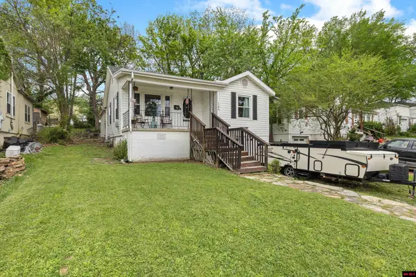 1104 NORTH LUCILLE, Harrison, AR 72601