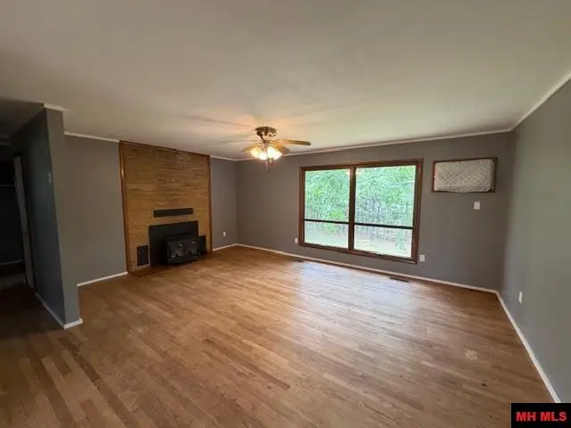 22 KNOTTS LANE, Lakeview, AR 72642 - #3