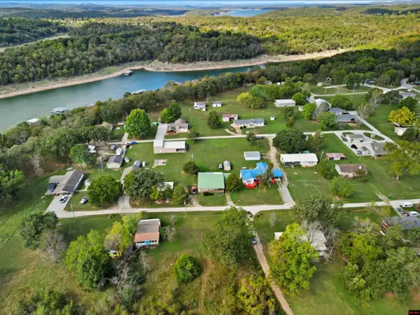 1054 KALIJAH ROAD, Protem, MO 65733
