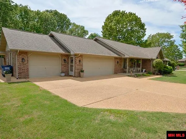 200 PARKWOOD DRIVE, Mountain Home, AR 72653