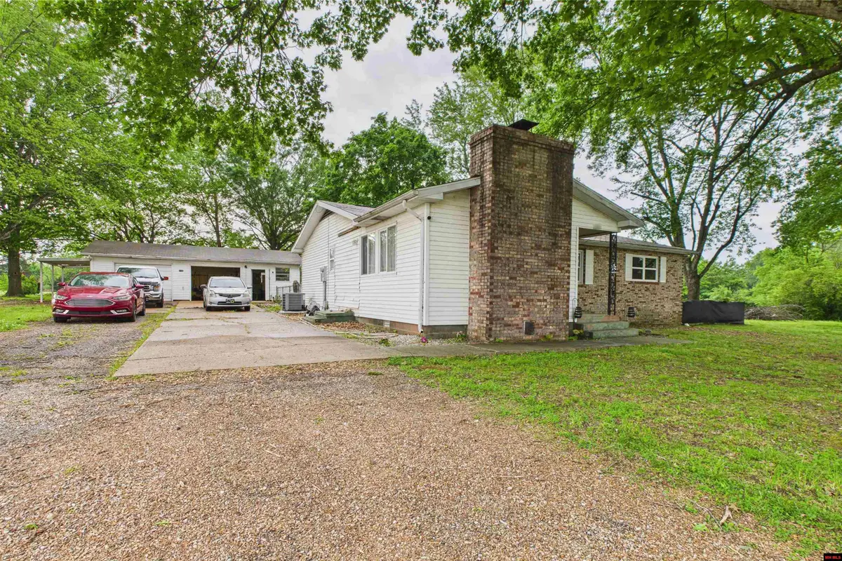 7056 HWY 62 WEST, Gassville, AR 72635 - #1