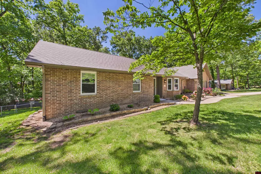 46 STONEHEDGE DRIVE, Mountain Home, AR 72653 - #3