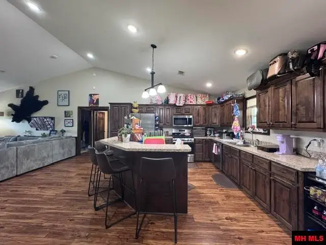 711 E RED BARN ROAD, Cave City, AR 72521 - #3