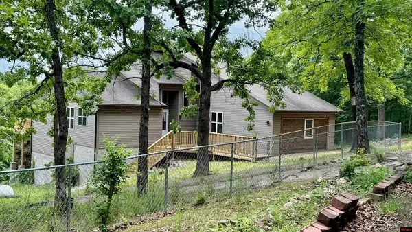 1027 BLUE WING ROAD, Mountain Home, AR 72653