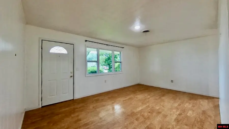330 E 3RD STREET, West Plains, MO 65775 - #2
