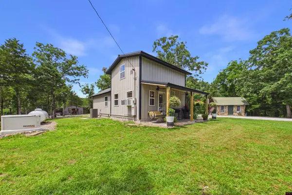 584 MC 8094, Yellville, AR 72687