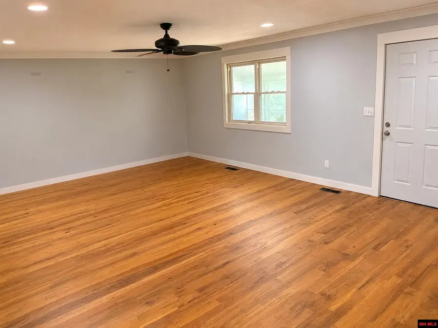 2116 NEWBERRY ROAD, Pocahontas, AR 72455 - #2