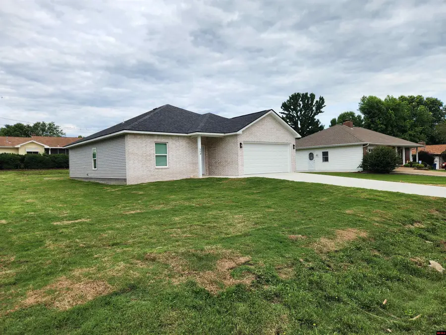 504 BLUEMONT AVENUE, Mountain Home, AR 72653 - #2