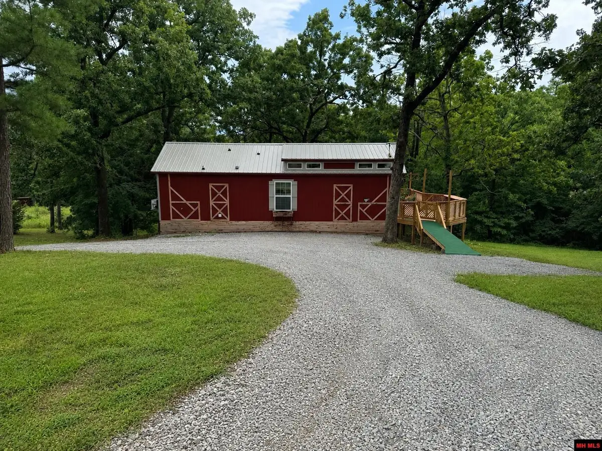 115 OAKWOOD ACRES CIRCLE, Flippin, AR 72634 - #1