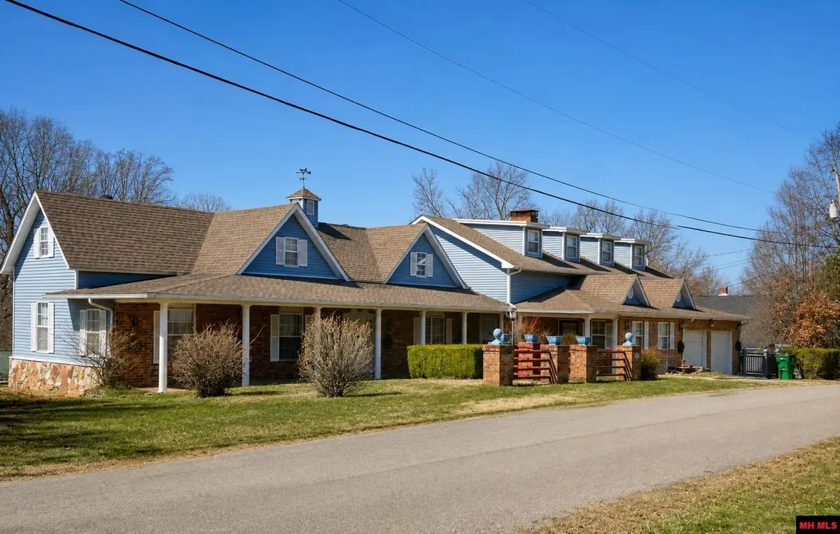 116 6TH STREET, Cotter, AR 72626 - #1