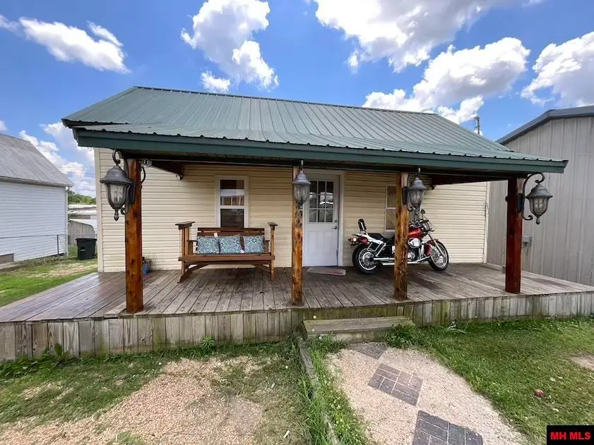 107 E 2ND STREET, Mountain View, MO 65548 - #1