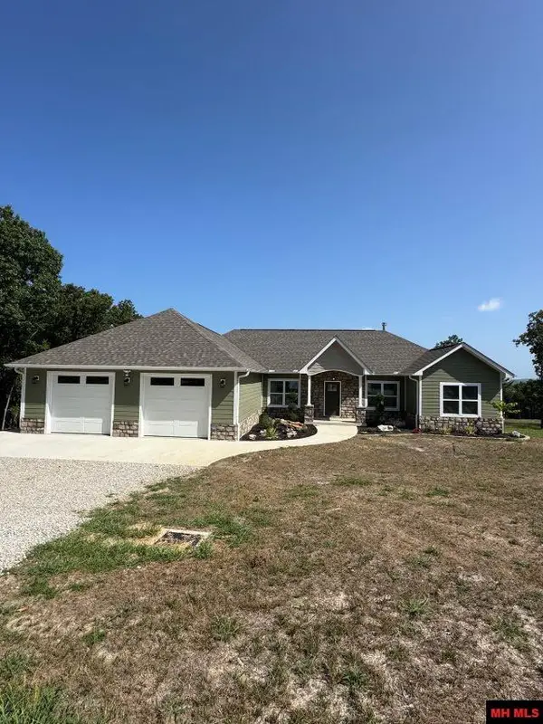 331 MAYBLOSSOM PLACE, Mountain Home, AR 72653