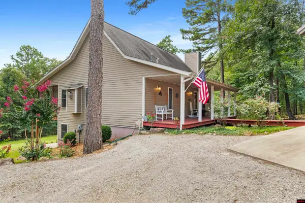 136 OLD FARM TRAIL, Norfork, AR 72658