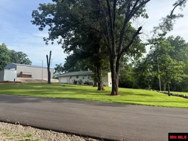 60 FOREST HILLS DRIVE, Mountain Home, AR 72653 - #2