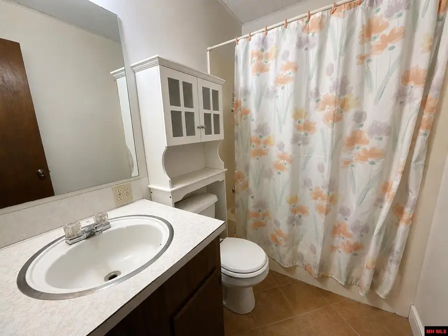 1010 JEFFERSON AVE, West Plains, MO 65775 - #2