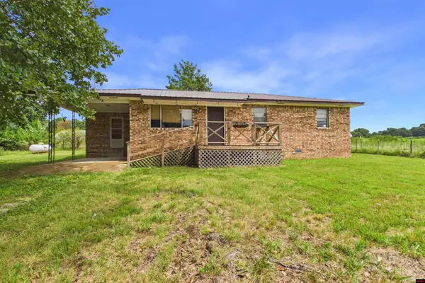 4040 FLORA CEMETERY ROAD, Viola, AR 72583