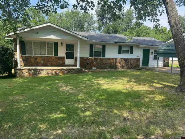 108 OLD COLLEGE PLACE, Mountain Home, AR 72653