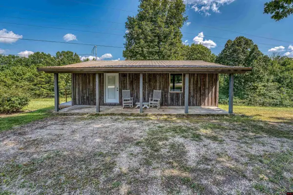 421 HWY 268, Yellville, AR 72687