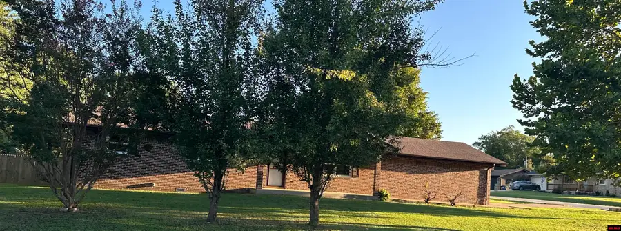 320 SPRINGWOOD DRIVE, Mountain Home, AR 72653 - #2
