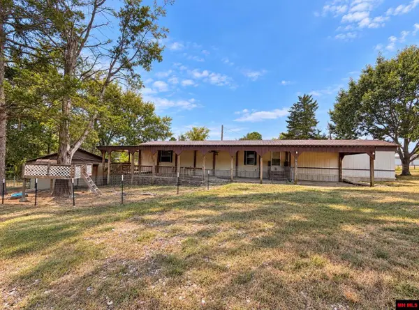 10195 S HWY 5, Salesville, AR 72653