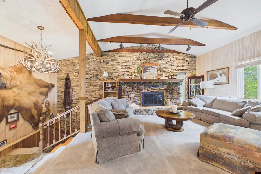 136 LOONEY, Pontiac, MO 65729 - #2