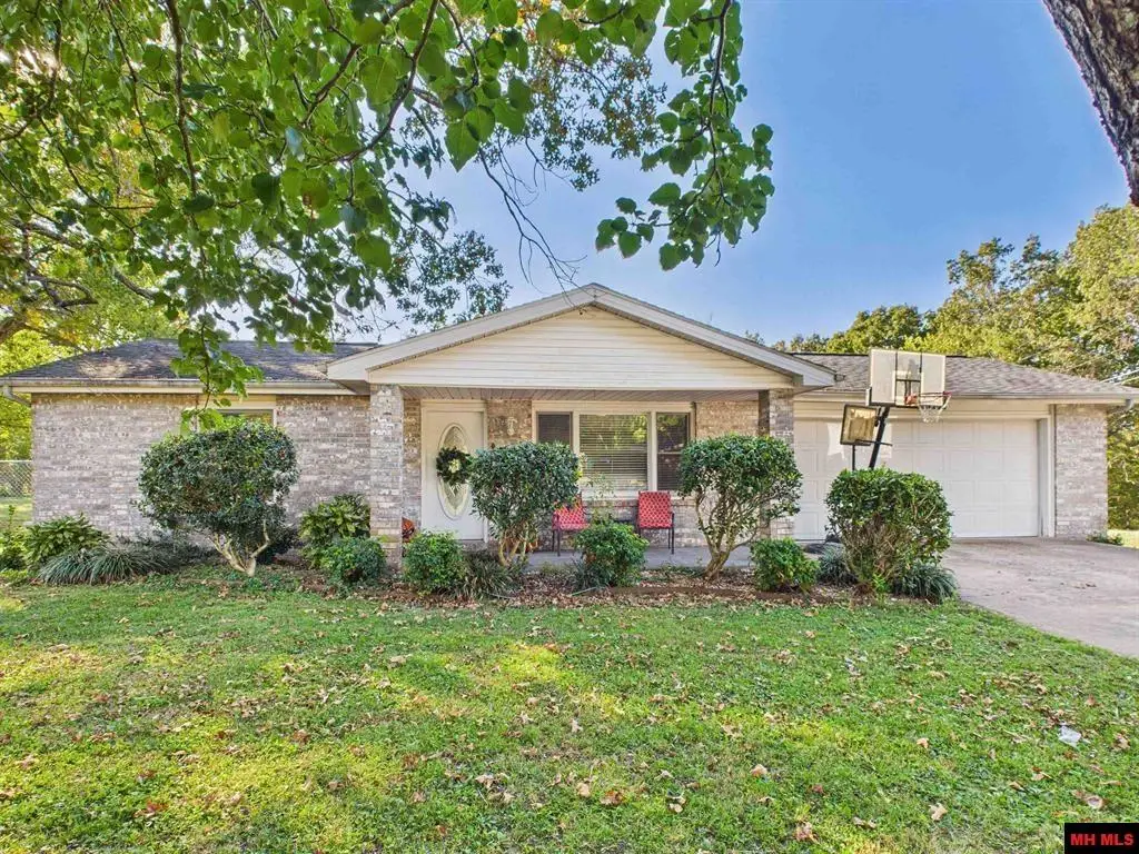 1304 CR 27, Mountain Home, AR 72653 - #1
