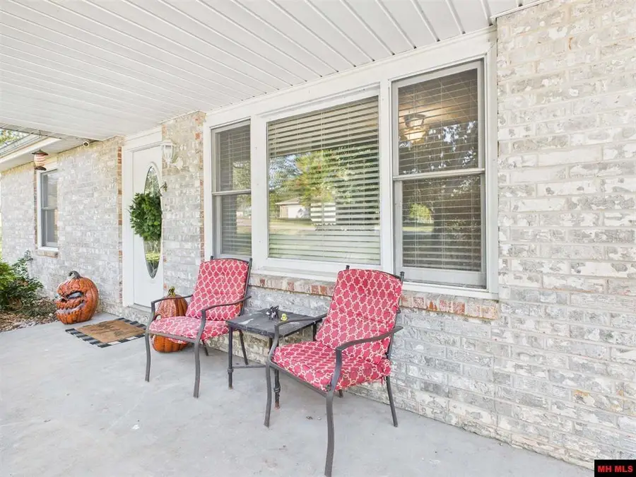 1304 CR 27, Mountain Home, AR 72653 - #2