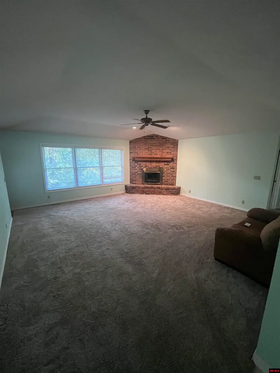 931 PEBBLECREEK DRIVE, Mountain Home, AR 72653 - #2