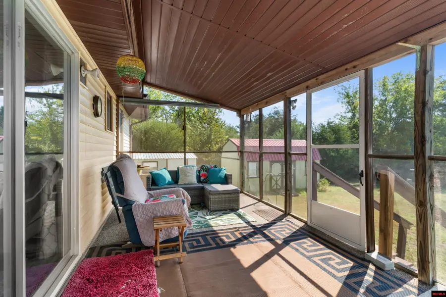 209 E SANFORD STREET, Gassville, AR 72635 - #3
