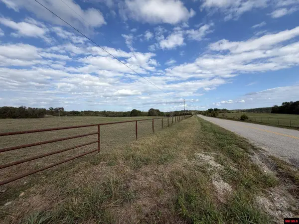 106 BLACK GOLD TRAIL, Mountain Home, AR 72653