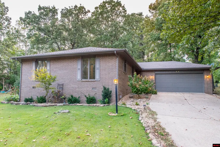906 PAR DRIVE, Mountain Home, AR 72653 - #3