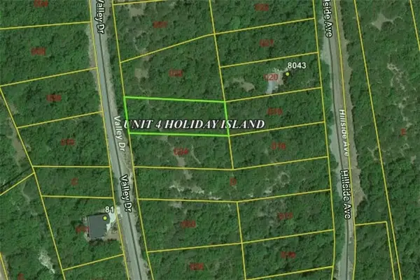 86 Valley Drive #4, Holiday Island, AR 72631