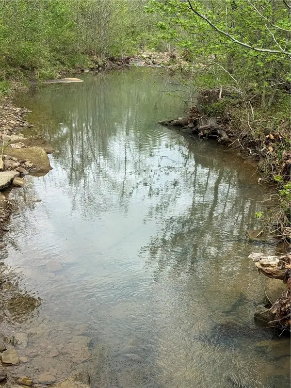 Madison Cr 3350, Huntsville, AR 72740