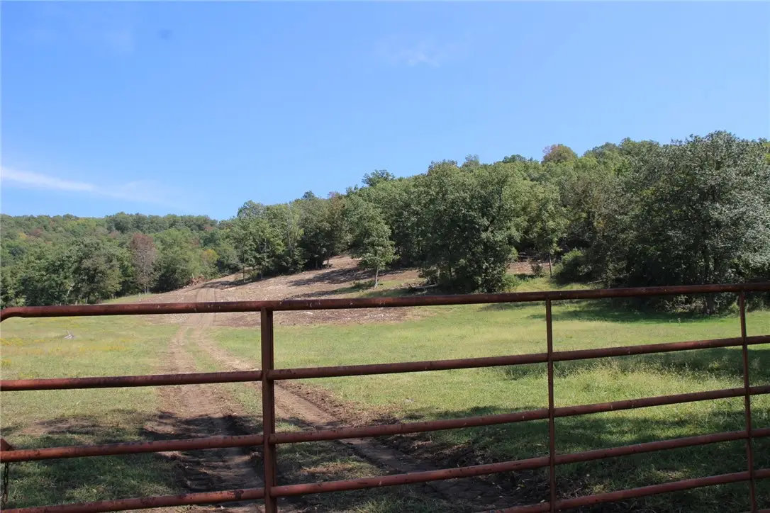 001-08869-000 Mc 8118, Yellville, AR 72687 - #1