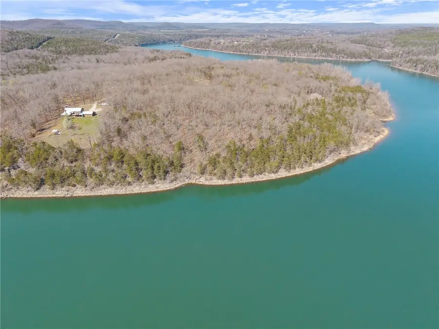 000 Oaks Landing Drive, Eureka Springs, AR 72631 - #2