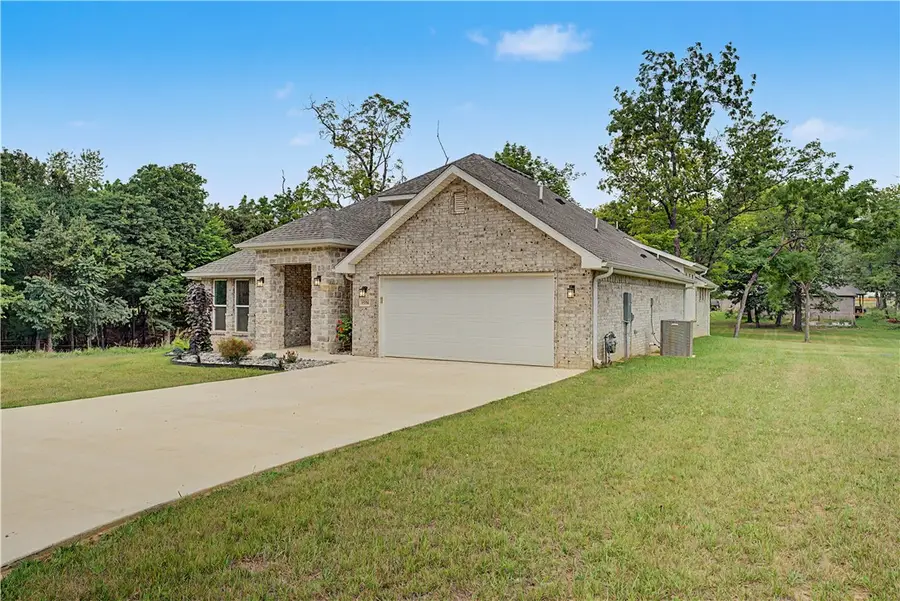 15336 Bethel Heights Road, Gentry, AR 72734 - #3