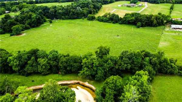 519 Reed Valley Road, Fayetteville, AR 72704