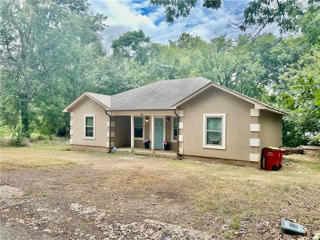 405 W Valley Street, Morrilton, AR 72110 - #1
