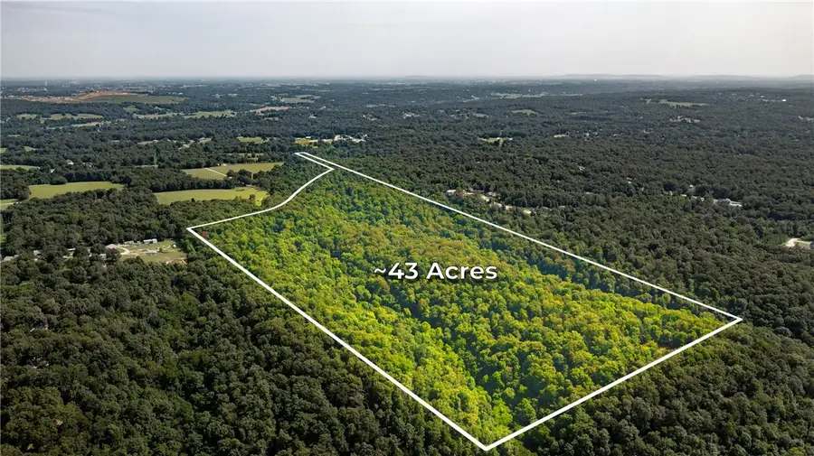 W Davis Road, Fayetteville, AR 72704 - #2