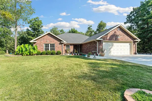 7221 E State Highway 90, Pineville, MO 64856