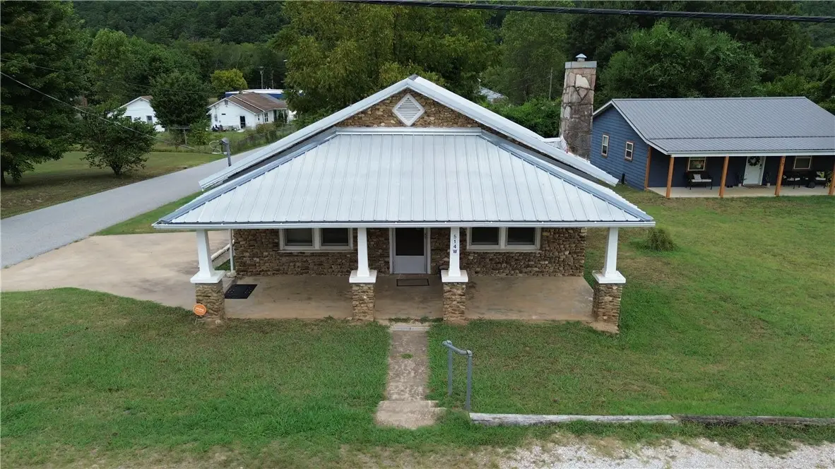 514 W Clark, Jasper, AR 72641 - #1