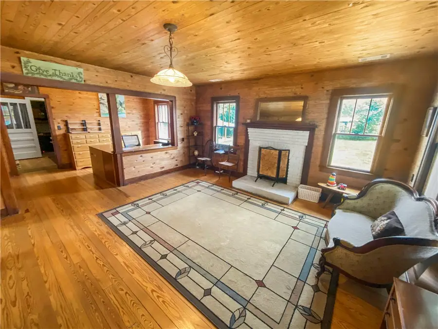 514 W Clark, Jasper, AR 72641 - #3