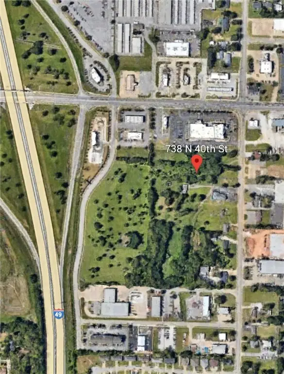 718 N 40th Street, Springdale, AR 72762