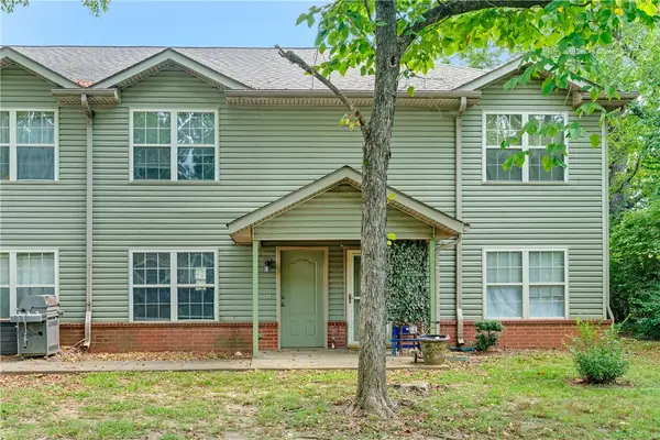 1429 W Netherland Way #3, Fayetteville, AR 72701