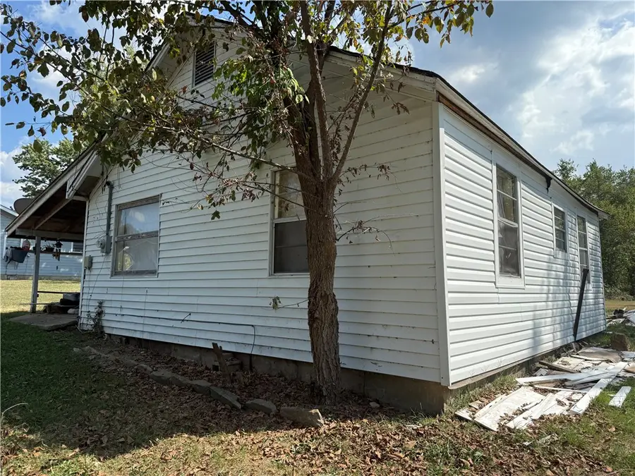 111 S Spring Street, Marshall, AR 72650 - #2
